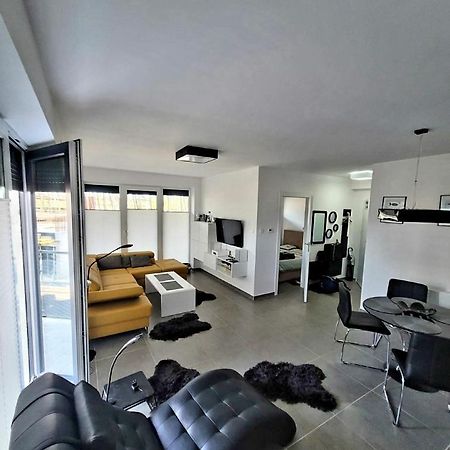 Ferienwohnung Apartament Amon Nr 5 Ujście-Darłowskie Exterior foto